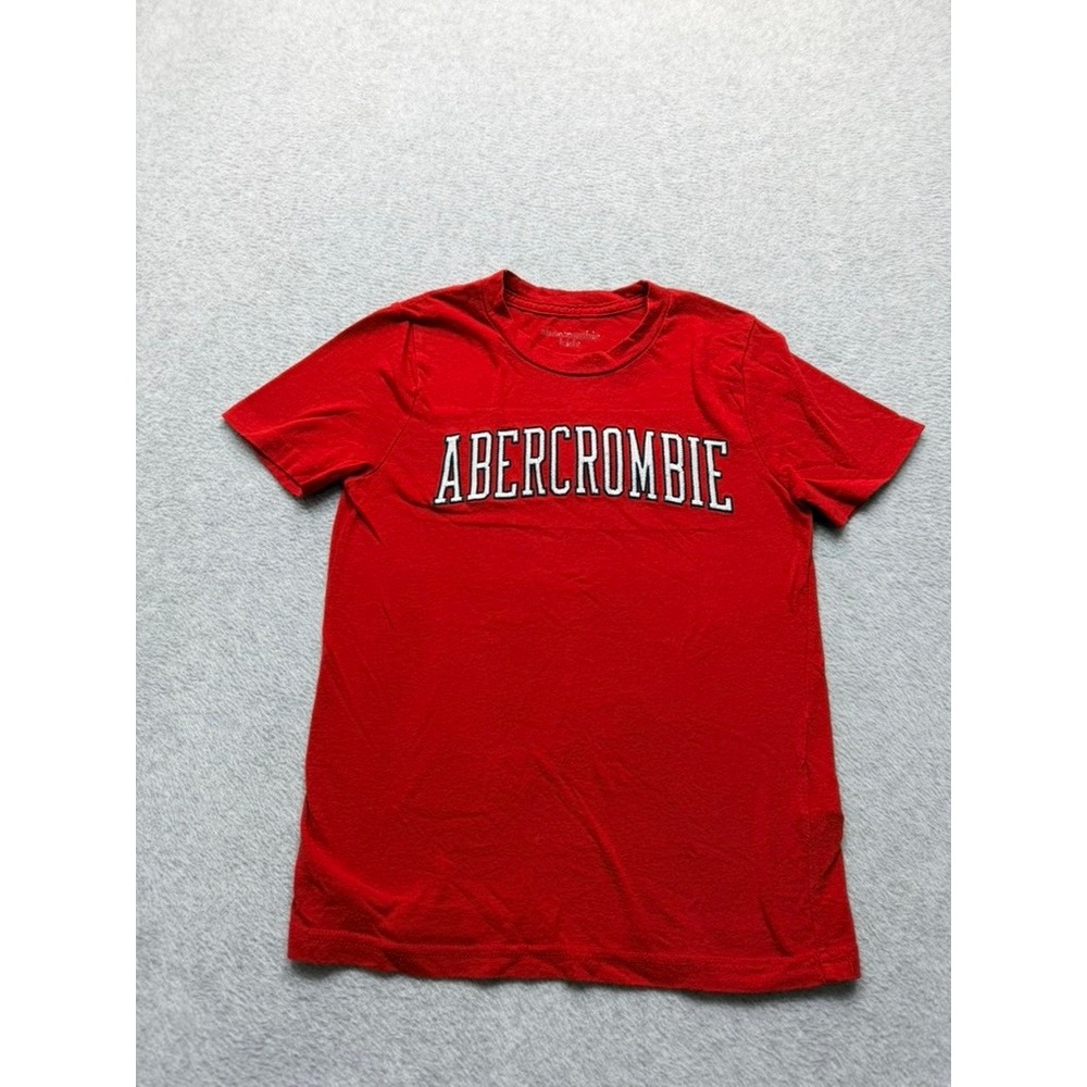 Abercrombie Kids Red Graphic Logo T-Shirt Size 7/8 Crew Neck Short Sleeve
